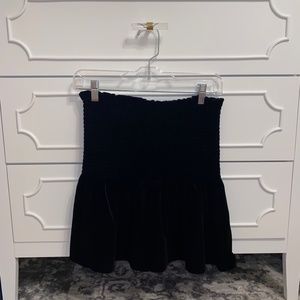 NWOT Zara Black Velvet Smocked Skirt